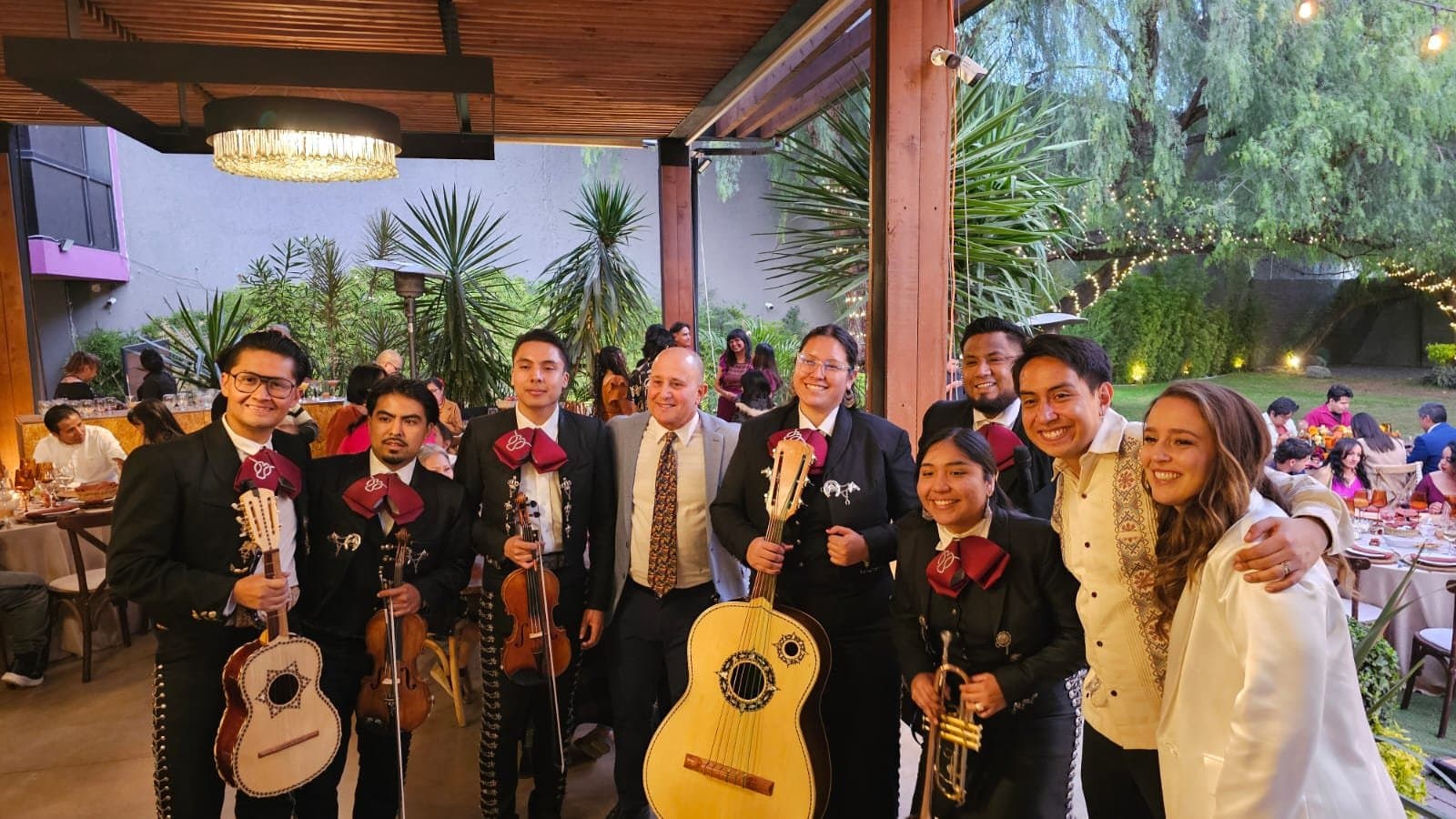 Serenatas y cumpleaños
